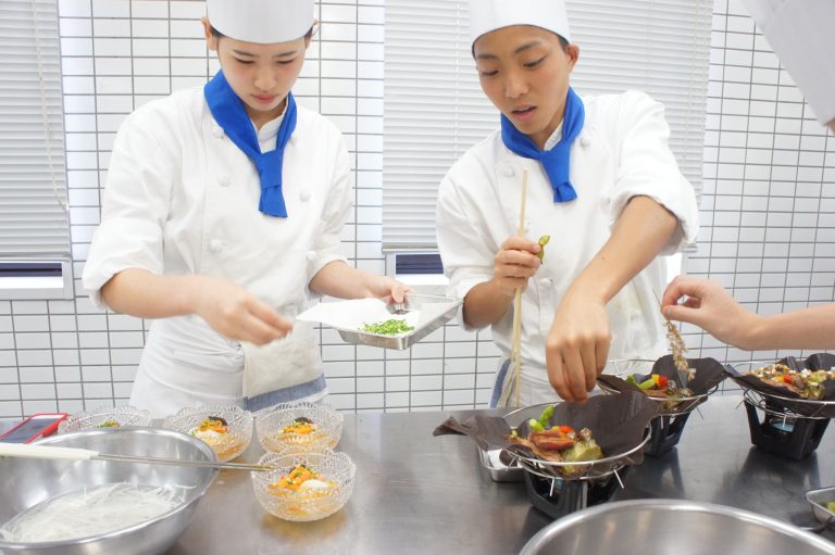 調理師免許取得にむけて｜神戸国際調理製菓専門学校